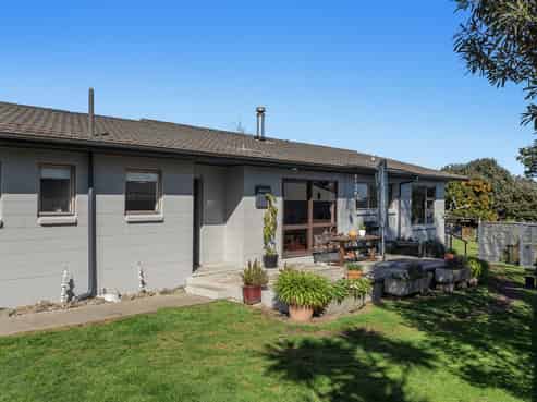64 Woodlands Road, Opotiki