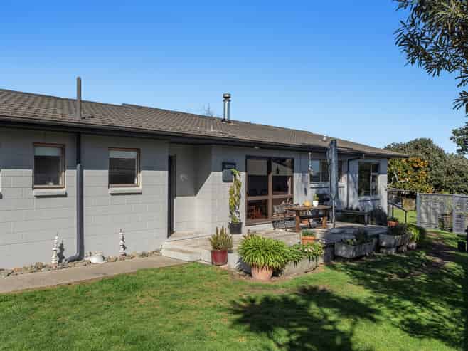 64 Woodlands Road, Opotiki