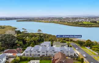 40 Estuary Road, Weymouth