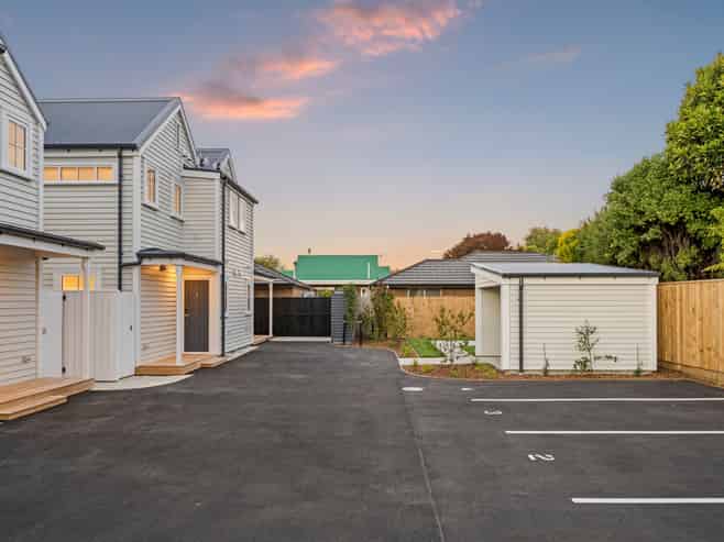 2/6 Ensors Road, Opawa