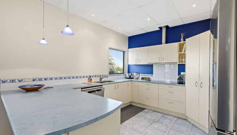 2A/250 Mahurangi East Road, Snells Beach