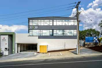 NORTHCOTE OFFICE SUITES
