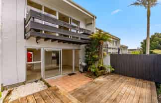 3/20-22 Maritime Terrace, Birkenhead