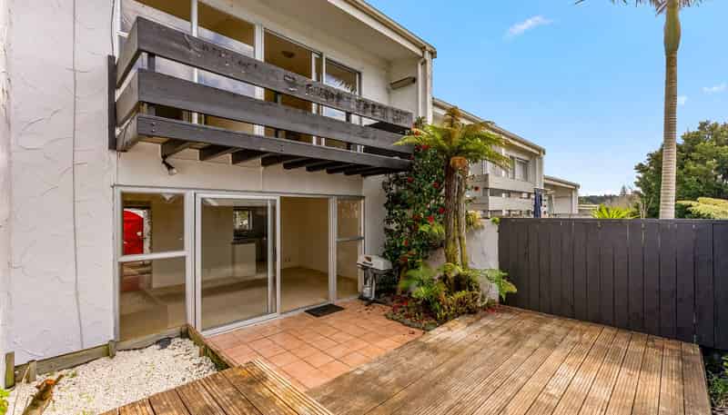 3/20-22 Maritime Terrace, Birkenhead
