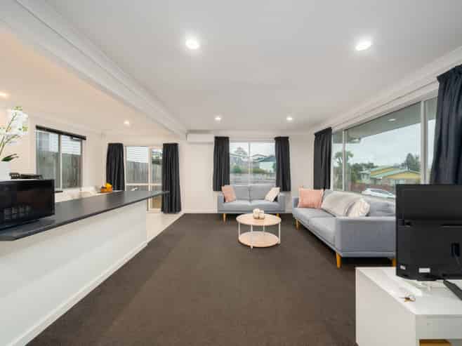 407 Warspite Avenue, Ascot Park