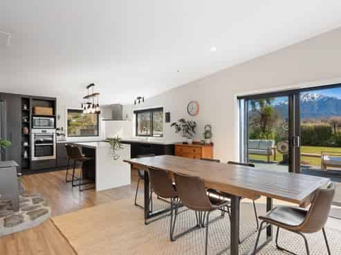 439 Springburn Bushside Road, Staveley