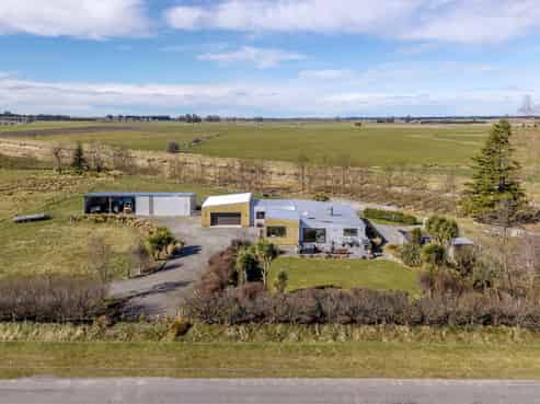 439 Springburn Bushside Road, Staveley