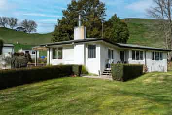 2411 State Highway 30, Atiamuri