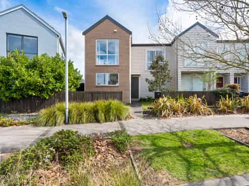 113 Squadron Drive, Hobsonville
