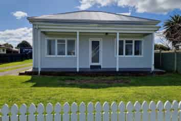 90 Hinau Street, Castlecliff