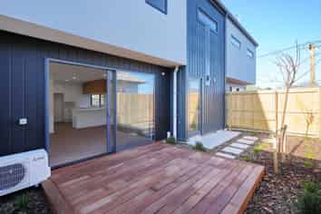 2/31 Newmark Street, Bishopdale