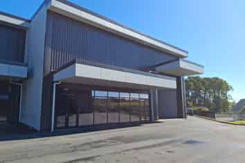 8x Westgate 100% Warehouse - Lease or Buy 