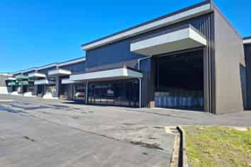 8x Westgate 100% Warehouse - Lease or Buy 