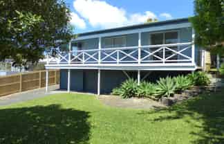 9B Waiora Road, Stanmore Bay
