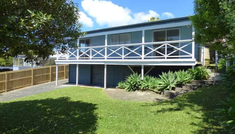 9B Waiora Road, Stanmore Bay
