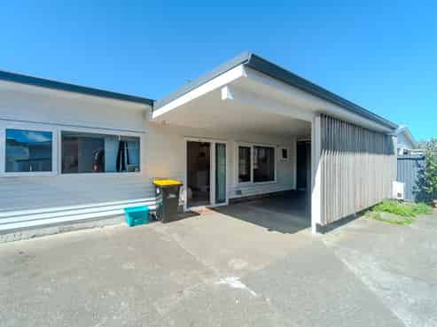 89A Derwent Street , Island Bay
