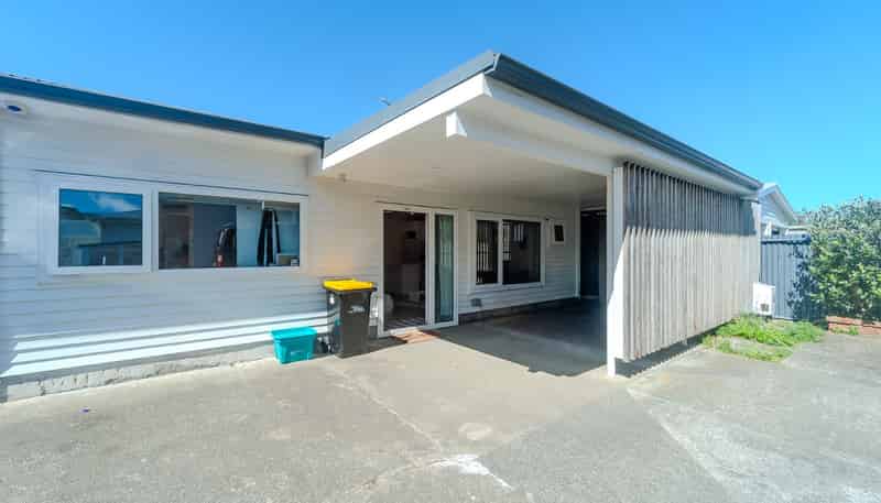 89A Derwent Street , Island Bay