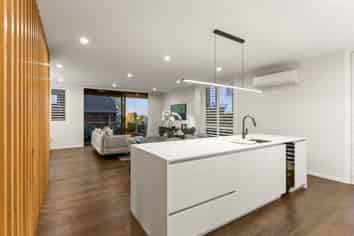 8/17 Lucerne Road, Remuera