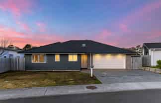 13 Breakwater Way, Whitby