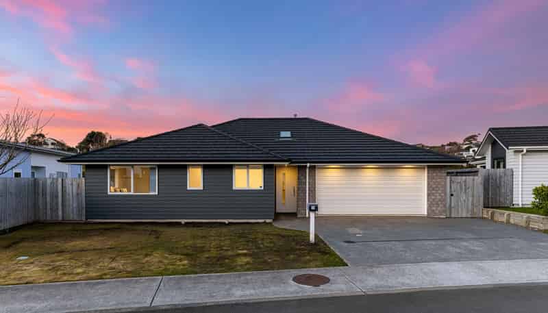 13 Breakwater Way, Whitby