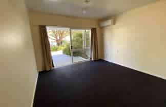 1/95 Farmer Crescent, Taita