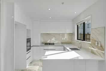 8 Hardie Street, Mangere East