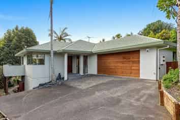 2/67 Arran Road, Browns Bay
