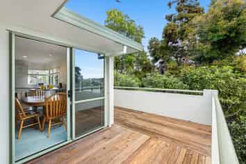 2/67 Arran Road, Browns Bay