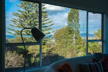 2/100 Sunrise Avenue, Mairangi Bay