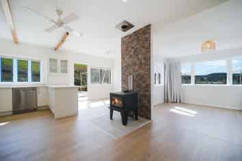 31c Zanders Road, Helensville