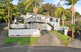 11 Chrisarda Place, Red Hill