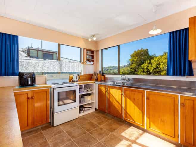 8 Tregony Place, Camborne