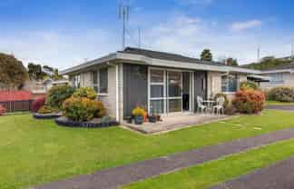 426B Kahikatea Drive, Dinsdale