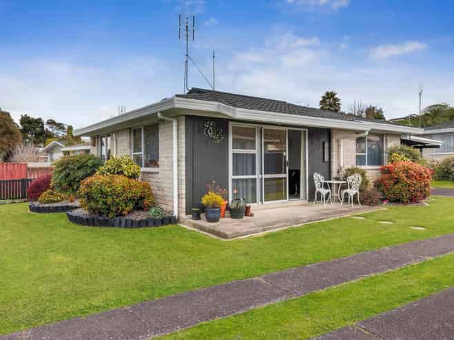426B Kahikatea Drive, Dinsdale