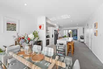 49 David Carnegie Road, Hobsonville