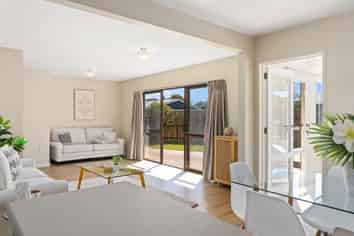 2/30 Celia Street, Redcliffs