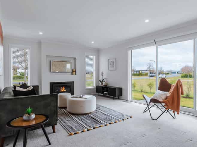 12 Bastille Court, Rangatira Park