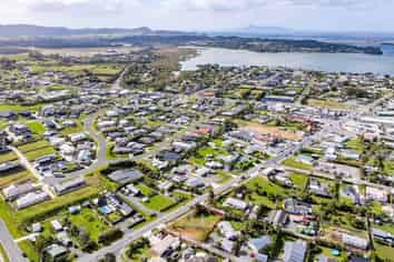 61 Moir Street, Mangawhai