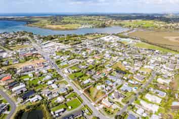 61 Moir Street, Mangawhai