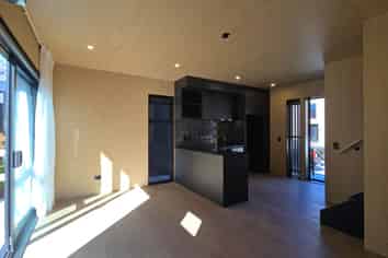 24 Hall Street, Frankton