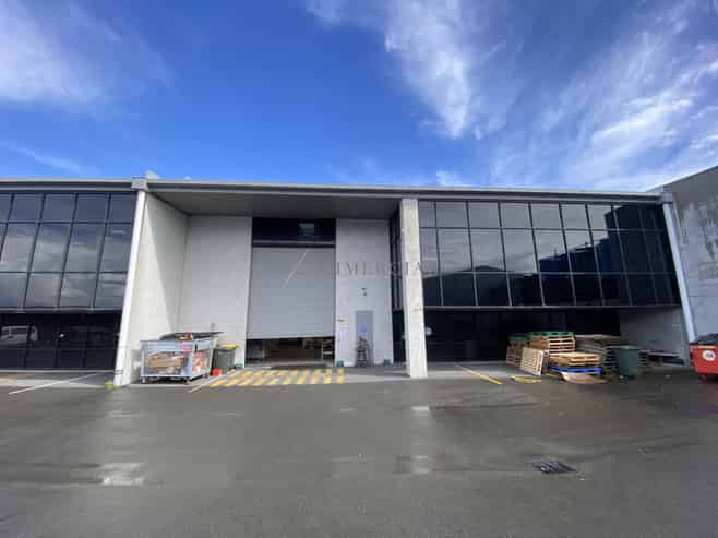 High Stud & Tilt Slab - Flexible terms on offer 