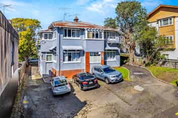 118 Grafton Road, Grafton