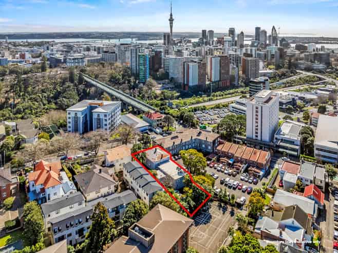 SECURE CASH FLOW IN GRAFTON’S GROWTH CORRIDOR
