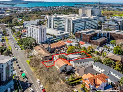 SECURE CASH FLOW IN GRAFTON’S GROWTH CORRIDOR
