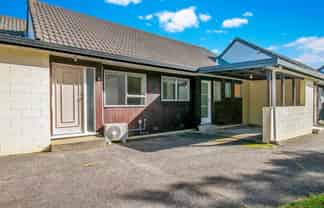 2/68 Clayburn Road, Glen Eden