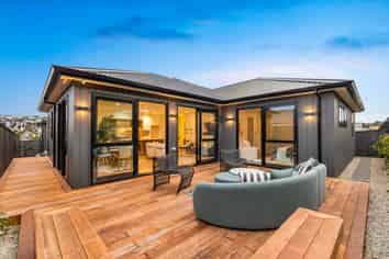 36 Streamview Way, Long Bay