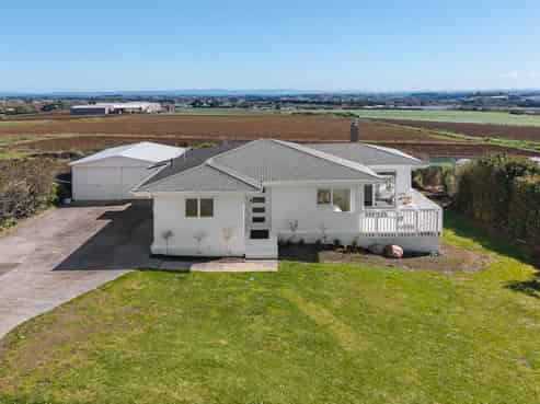 64 Blake Road, Pukekohe