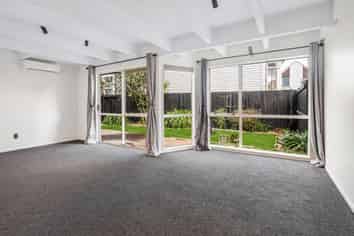 2/40 Ranfurly Street, Merivale