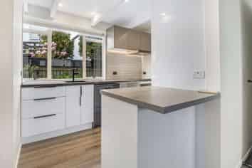 2/40 Ranfurly Street, Saint Albans