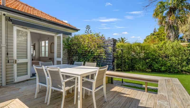 14 Clapham Place, Whanganui East